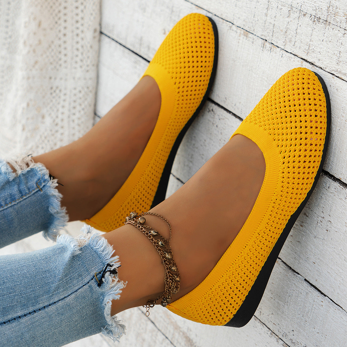 Solid Color Round Head Flying Woven Flat Pumps Women