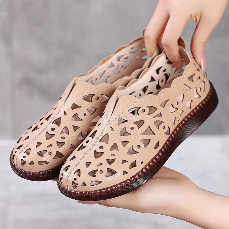 Summer Breathable  Flat Round Women's Hole Shoes