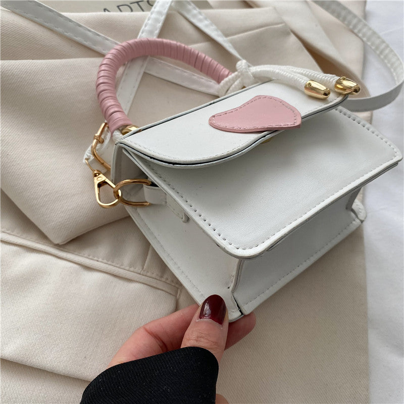 New Textured Portable Love Mini Bag For Women