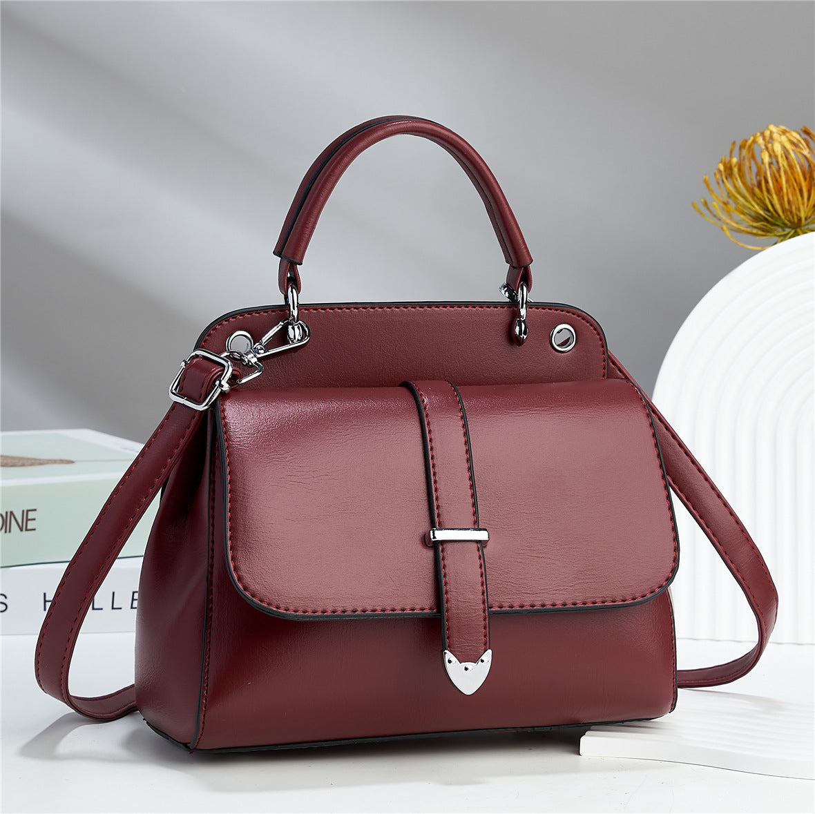 New Candy-colored Flip Texture One-shoulder Crossbody Handbag