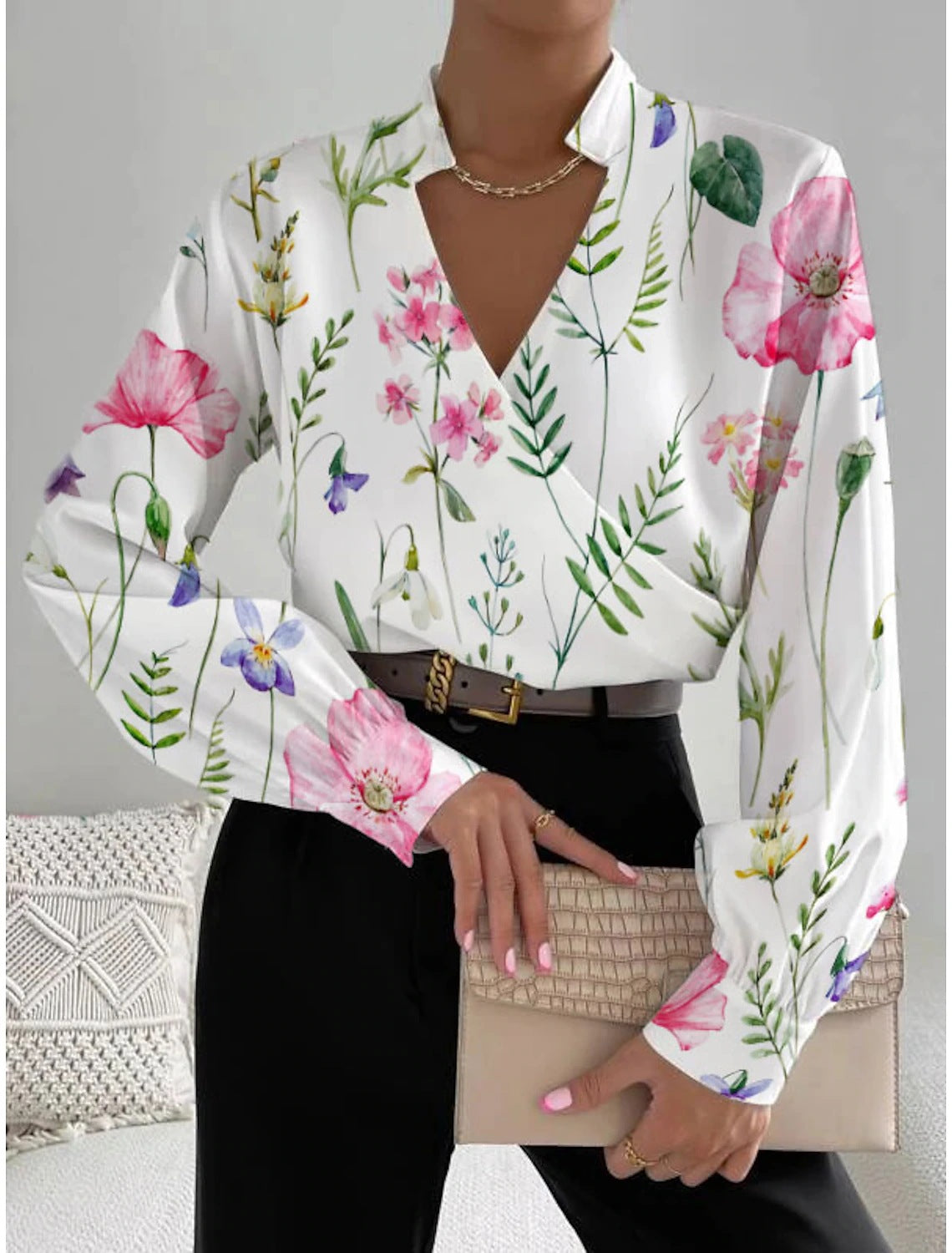 Women's Long-sleeved V-neck Stitching Shirt